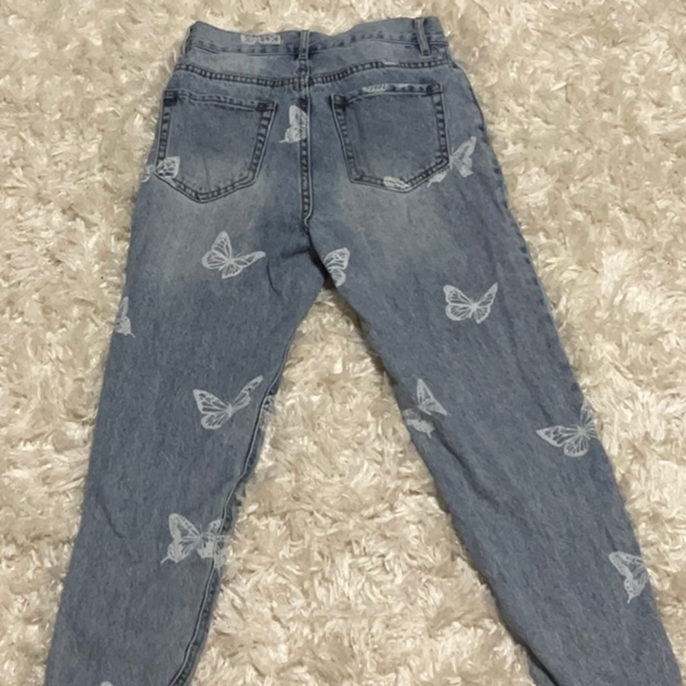 BUTTERFLY  HIGH RISE PACSUN JEANS - Picture 2 of 3